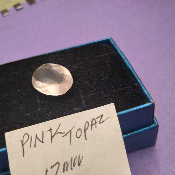 Brazilian Pink Topaz 9.175 CTW - Picture 7 of 9